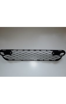 Nissan Xtrail 2014-2016 Ön Tampon Izgarası Nissan Xtrail 2014-2016 Ön Tampon Izgarası