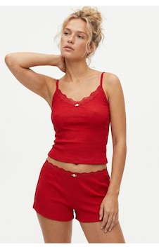 Siyah İnci Bürümcük-krınkıl İp Askılı Şortlu Pijama Takım 8060 Kırmızı Siyah İnci Bürümcük-krınkıl İp Askılı Şortlu Pijama Takım 8060 Kırmızı