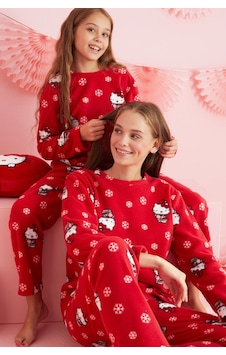Siyah İnci Lisanslı Polar Çok Renkli Bisklet Yaka Pijama Takım Hk324 Kırmızı Siyah İnci Lisanslı Polar Çok Renkli Bisklet Yaka Pijama Takım Hk324 Kırmızı
