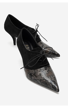 Luvi Shoes Medley Siyah Süet Siyah Desenli Bağcıklı Kadın Topuklu Ayakkabı Luvi Shoes Medley Siyah Süet Siyah Desenli Bağcıklı Kadın Topuklu Ayakkabı