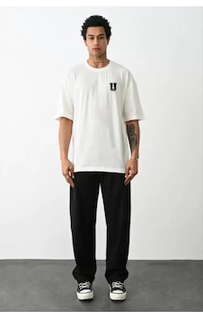 Modi Unisex Bisiklet Yaka Baskılı Oversize T-shirt - Beyaz - Mymg109067 Modi Unisex Bisiklet Yaka Baskılı Oversize T-shirt - Beyaz - Mymg109067