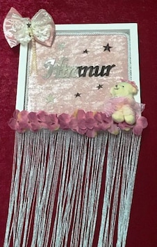 Ahşap Kadife Kaplı Bebek Odası Kapı Süsü Çok Renkli Ahşap Kadife Kaplı Bebek Odası Kapı Süsü Çok Renkli