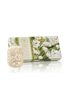 Saponificio Artigianale Fiorentino Sabun Lily Of The Valley Oval 3 x 125 G Saponificio Artigianale Fiorentino Sabun Lily Of The Valley Oval 3 x 125 G