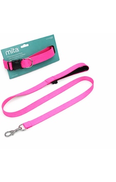 Mita 2 Li Ayarlanabilir Köpek Boyun Tasması Ve Gezdirme Kayışı Seti Neon Pembe Mita 2 Li Ayarlanabilir Köpek Boyun Tasması Ve Gezdirme Kayışı Seti Neon Pembe