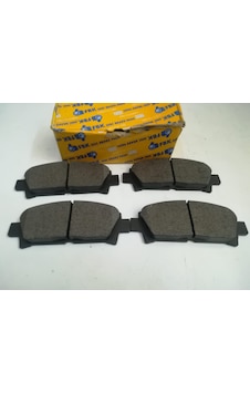 AVENSİS ÖN FREN BALATA 00-02 1.6/1.8 benz.2.0 DZL AVENSİS ÖN FREN BALATA 00-02 1.6/1.8 benz.2.0 DZL