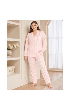 Alperi Büyük Beden Kadın Boydan Düğmeli Çizgili Mevsimlik Pijama Takım B790-45 Pembe Alperi Büyük Beden Kadın Boydan Düğmeli Çizgili Mevsimlik Pijama Takım B790-45 Pembe