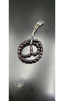 Ateş Kehribar Tespih 8,5x11 Mm 1000 Ayar Trabzon El Örmesi Kazaz Gümüş Püsküllü Mürdüm Ateş Kehribar Tespih 8,5x11 Mm 1000 Ayar Trabzon El Örmesi Kazaz Gümüş Püsküllü Mürdüm