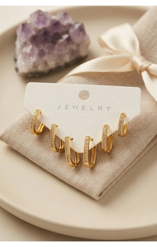 Gold Renk Zirkon Taşlı Pirinç Kare Model Halka Kadın Küpe Seti Çok Renkli Gold Renk Zirkon Taşlı Pirinç Kare Model Halka Kadın Küpe Seti Çok Renkli
