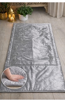 Sırma Nakış İşlemeli Çeyizlik - Diz Ağrıtmaz / Ortopedik Arası Elyaf Dolgulu Seccade 80x120 Ebat Gri Sırma Nakış İşlemeli Çeyizlik - Diz Ağrıtmaz / Ortopedik Arası Elyaf Dolgulu Seccade 80x120 Ebat Gri
