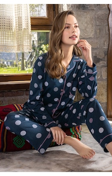 Aydoğan Kadın Pijama Takımı Uzun Kol Önden Düğmeli Pamuklu Lacivert Aydoğan Kadın Pijama Takımı Uzun Kol Önden Düğmeli Pamuklu Lacivert