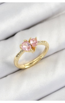 Pirinç Zirkon Taşlı Pembe Kalp Model Gold Renk Kadın Yüzük Altın Pirinç Zirkon Taşlı Pembe Kalp Model Gold Renk Kadın Yüzük Altın