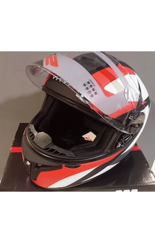 Rs2 320 DP815 Çift Renk Kapalı Kask Rs2 320 DP815 Çift Renk Kapalı Kask