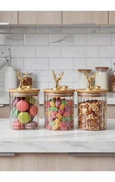 Qerhome 3'lü Borosilikat Cam Gold Geyik Figürlü Bambu Kapaklı Kavanoz 500 Ml Şeffaf Qerhome 3'lü Borosilikat Cam Gold Geyik Figürlü Bambu Kapaklı Kavanoz 500 Ml Şeffaf