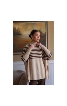 Onno Style Women Çizgili Standart Beden Triko Kadın Panço Bej Onno Style Women Çizgili Standart Beden Triko Kadın Panço Bej