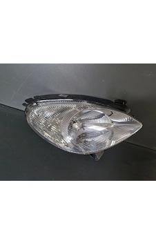 Citroen Xsara Picasso Sağ Ön Far Sıfır Valeo 1999-2001 Citroen Xsara Picasso Sağ Ön Far Sıfır Valeo 1999-2001