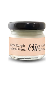 Bir Doktor Bir Kimyager Akne Karşıtı Bakım Kremi 29 ML Bir Doktor Bir Kimyager Akne Karşıtı Bakım Kremi 29 ML