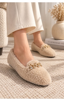 Modafocus Bej Kadın Taşlı Gold Zincir Detaylı Peluş Ev Babeti Kışlık Rahat Terlik Bej Bej Modafocus Bej Kadın Taşlı Gold Zincir Detaylı Peluş Ev Babeti Kışlık Rahat Terlik Bej Bej