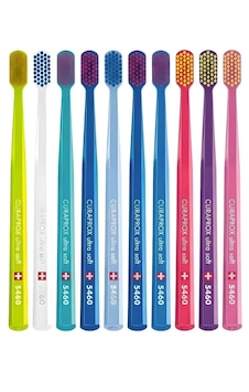 Curaprox Diş Fırçası Ultra Soft 5460 10'lu Çok Renkli Curaprox Diş Fırçası Ultra Soft 5460 10'lu Çok Renkli