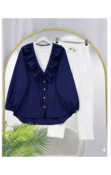Lovie Moda Yakası Fırfır Detaylı Düğmeli Pantolonlu Takım Lacivert Lovie Moda Yakası Fırfır Detaylı Düğmeli Pantolonlu Takım Lacivert
