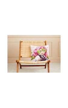 Demon Slayer Mitsuri Kanroji Desenli Kare Yastık Kılıfı Çok Renkli Demon Slayer Mitsuri Kanroji Desenli Kare Yastık Kılıfı Çok Renkli