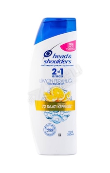 2 Adet Head & Shoulders Limon Ferahlığı Şampuan 330 Ml 2 Adet Head & Shoulders Limon Ferahlığı Şampuan 330 Ml