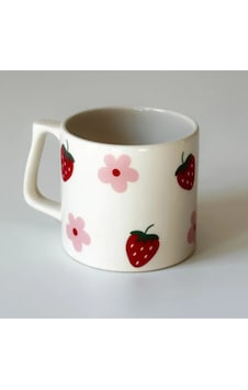 Çilek Çiçek Baskılı Kupa Bardak Seramik Kahve Mug Beyaz Çilek Çiçek Baskılı Kupa Bardak Seramik Kahve Mug Beyaz