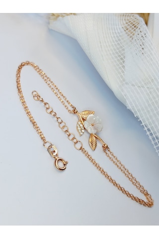 Gümüş Gold Beyaz Tasarım Manolya Çiçeği Trend Kadın Bileklik B32