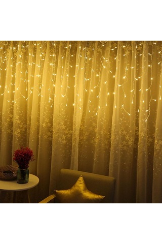 8 Fonksiyonlu 16 Saçaklı Perde Led 3 X 1 Günışığı Siyah