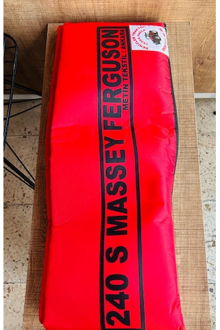 Massey Ferguson 240 Düz Kırmızı Branda Ve Kırmızı Koltuk Kılıfı