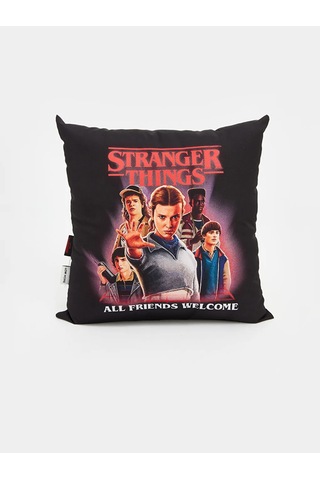 Karışık Stranger Things Baskılı Kırlent Kılıfı 45x45 Cm