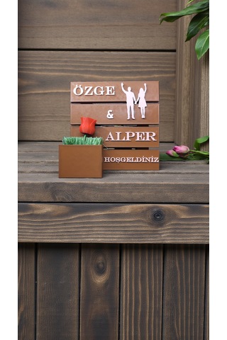 Kişiye Özel Aile İsimliği Kapı Üstü Hoşgeldiniz Yazılı Dekoratif Kapı Süsü 15x15 Cm