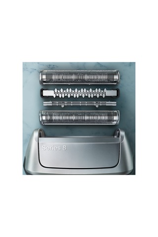 Braun Tıraş Makinesi Serisi 8 Gümüş Islak 8390cc