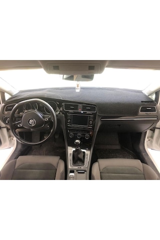 Volkswagen Golf 7 Uyumlu Modellerine Uygun Torpido Koruma Halısı Siyah Kenar Renk Siyah
