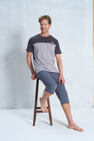 Over Sleep By Poleren Erkek Pijama Takımı Kapri & Bermuda Kısa Kol Gri Over Sleep By Poleren Erkek Pijama Takımı Kapri & Bermuda Kısa Kol Gri