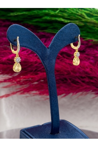 925 Ayar Gümüş Kalemli Gold Renk Sallantılı Lüks Kadın Küpe Gümüş