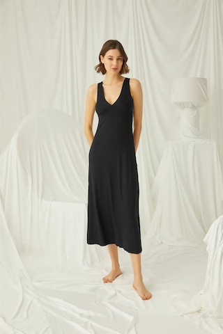 Monamise 19192 Kadın Kalın Asklılı Yakası Ve Sırtı Dekolteli Brode Dantelli Yırtmaçlı Gecelik-siyah Siyah