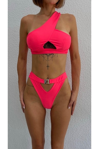 BMD One Luxury Bikini 001