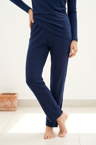 Mataş Kadın Pamuklu Uzun Kollu Üç Düğmeli Biyeli Soft Örme Yumuşak Pijama Takımı Lacivert