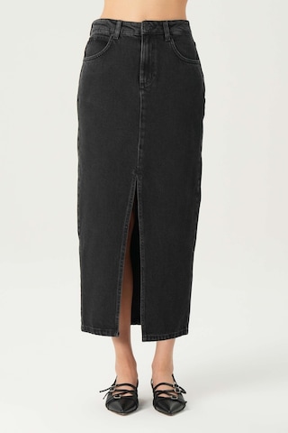 Antrasit Normal Bel Patı Fermuarlı Yırtmaçlı Maxi Jean Etek C 4532-049