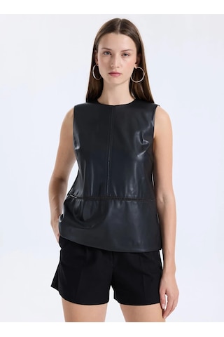 Sisley Deri Görünümlü Regular Fit Bisiklet Yaka Kolsuz Bluz Kadın Siyah Bluz - 325a54uklq09v