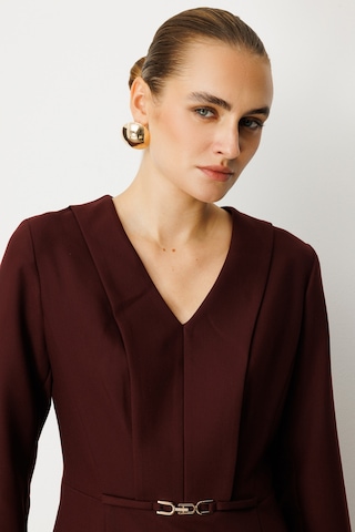 Ekol Kadın Beli Metal Aksesuarlı Midi Elbise 4033 Bordo Bordo