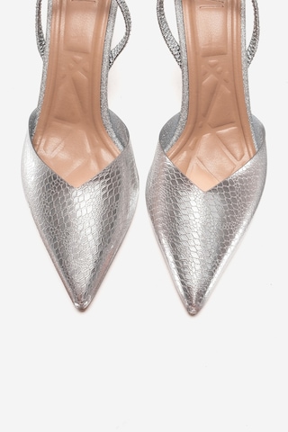 Luvishoes Renos Gümüş Desenli Sivri Burun Kadın Topuklu Abiye Ayakkabı