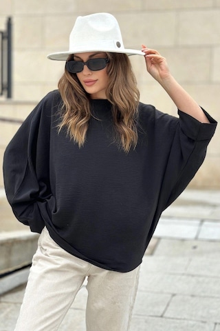 Kadın Siyah Airobin Yarasa Duble Kol Salaş Bluz Ekstra Oversize Yuvarlak Yaka - Tesettüre Uygun Siyah