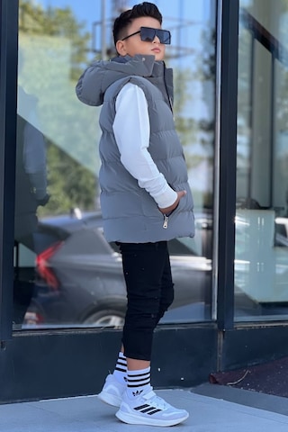 Pina Kids Erkek Çocuk Çıtçıt Kapüşonlu Nova Kumaş Şişme Yelek Ylk3026 Füme