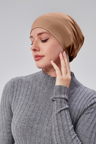 Kadın Tesettür Hazır Pratik Geçmeli Bone Lastikli Kaymaz Sütlü Kahve Sütlü Kahverengi