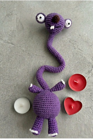 Exe Pazar El Örgüsü Çanta Ve Dolap Süsü Sıd Dekoratif Amigurumi Obje 35cm Ve Tealight Set