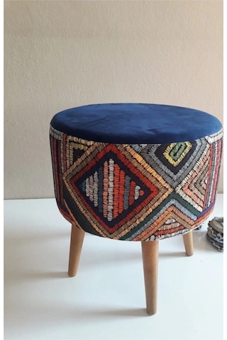 Retro Gürgen Ahşap Ayaklı Dekoratif Etnik Üst Lacivert Desenli Silindir Puf Bench Retro Gürgen Ahşap Ayaklı Dekoratif Etnik Üst Lacivert Desenli Silindir Puf Bench
