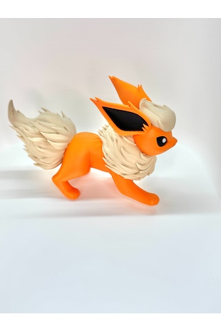 Flareon Pokémon Koleksiyon Figürü 10 Cm