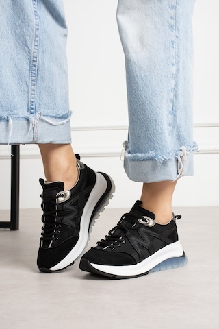 Shoetek Susanne Kadın Sneakers Bağcıklı Spor Ayakkabı Siyah Süet