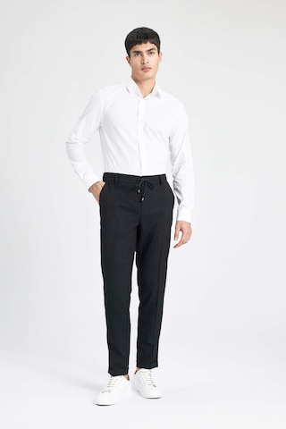 DeFacto Slim Fit Dar Kesim İtalyan Yaka Non Iron Ütü Gerektirmeyen Uzun Kollu Beyaz Gömlek A7803AX24SPWT32